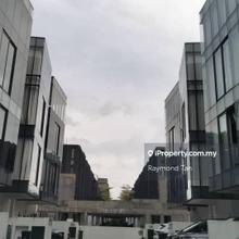 Villa feels Landed 4-storey house with private lift for Rent 