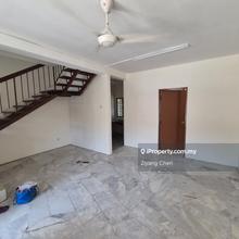 Two Storey House for rent Taman Subang Perdana