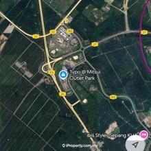 Industrial / Mixed Development Land-Banting For Sale