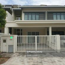 Value buy in a decent neighborhood _ negotiable_ near KLIA & klia2