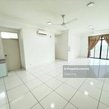 Unblock View / Partial Furnished / Beside Paradigm Mall