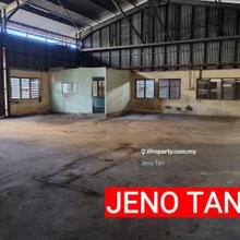 Jalan Utama Warehouse for rent at Bintawa Pending Kuching 