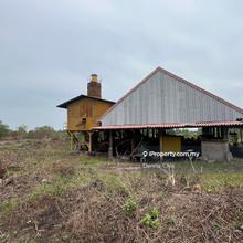 Industry Land Warehouse near Kampung Railway Station Stesyen Town