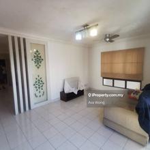 Palm Spring Condominium bigger sqft For Sale !