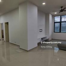 E-Suite, Emerald Avenue, Selayang, Nr Selayang Hospital