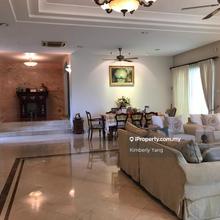 Cosy 2 Storey Bungalow in Golf Resort for Sale