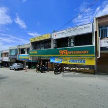 Facing Main Road 