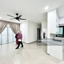 Cheap, brand new corner unit. 10 mins to Bangi, Semenyih,  Kajang 