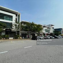 Commercial Shop lot in elmina,denai alam