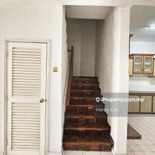 Gated & Guarded 2 Storey Link House in Damansara