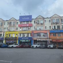 Bukit Tinggi 1 22x70ft Ground Floor for rent