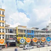 Sri Sinar Ground floor shop for rent
