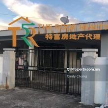 Single Storey Semi Detached House For Rent