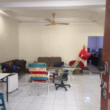 Taman Iskandar double storey house 