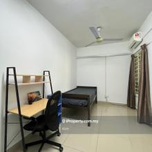 Male unit medium room kota damansara