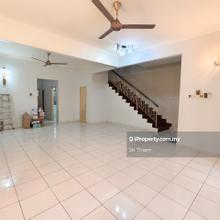 24x75 ft Spacious Well Kept 2 Storey Hse Kemuning Bayu, Kota Kemuning 