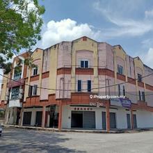2.5 storey shop lot corner at Kampung Koh, Sitiawan for sale