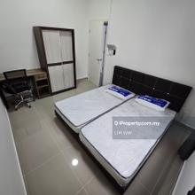 Mkh 2 Boulevard fully furnished middle room for rent, Male Unit
