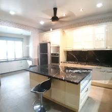The Mews @ The Glades Putra Heights 3 Sty Town House