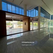 Freehold Fully Renovated En Bloc Building For Sales or Rent Glenmarie