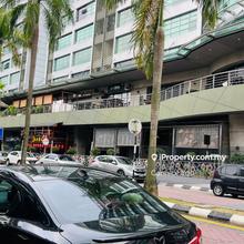 Walking distance to banks and restaurant 