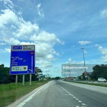 Commercial Zoning Land For Future Development Facing Busy Mainroad