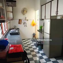 Apartment klang villa, pandamaran port klang below market value 3b2b