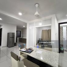 Reallimitunit Paraiso Residence 3room2toilet2carpark  Full furnitur