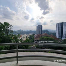 Sri Kasturina Condominium, Bukit Bandaraya, Bangsar. 2 Car Park.