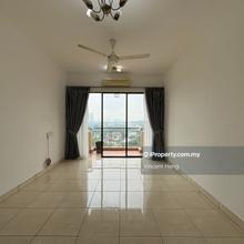 Well located and walking distance to tropicana gardens mall 