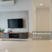 Spacious unit with ready to move in condition. 