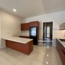 Serene mont kiara new superlink renovated with club house for rent