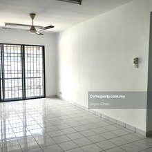 Sd 1 Apartment Walk Up Level 3 New Painted Freehold Bsd Sri Damansara