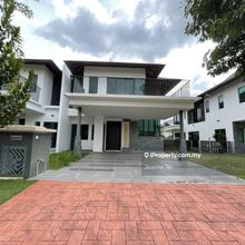 Semi-D house for Sale