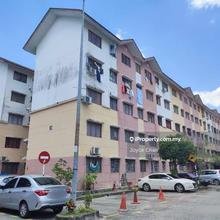 Freehold Sri Meranti Apartment (Flat) in Ara Damansara, Petaling Jaya