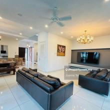 Semi-D house for Sale