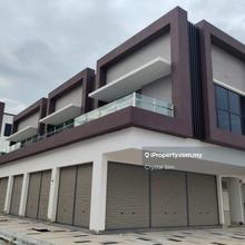 Seremban 2 Brand New Corner Shop For Rent