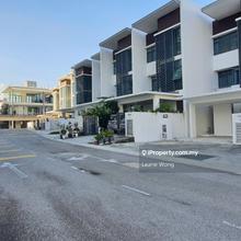 3 / 4 Sty Superlink House @ Cyberjaya, Freehold! 
