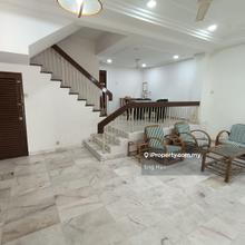 Happy Garden Extended Kitchen Peaceful Surrounding 2 Storey Terrace