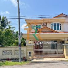 Taman Bahagia Double Storey Semi-D Corner Lot For Sale Muar