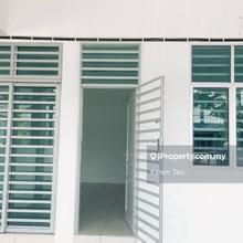 Karen ) Single Storey house at klebang for rental