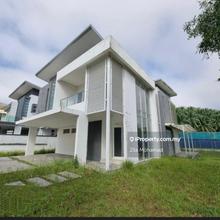 Cornerlot Cypress Bungalow, Denai Alam for Sale!