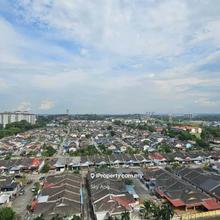 East Bay Kota Puteri