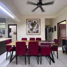 PJ Kelana Sterling Condo 1442 sqft Nice Unit 2 Car Parks