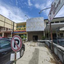 Facing Main Road 