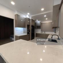 Dumalis @Sierra 11 End lot superlink house fully renovated  for Rent