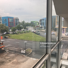 Medan Meru Bestari Kedai Banglo