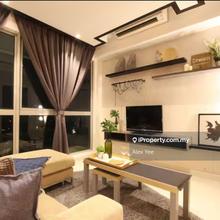 Nicely reno n airbnb condition unit, freehold city centre, high roi