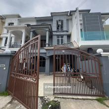 3 storey terrace @ Good investment @ ROI 9% @ Back got extend