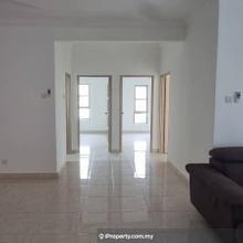 Villamas Apartment Puchong Jaya / Semi Furnished / Spacious